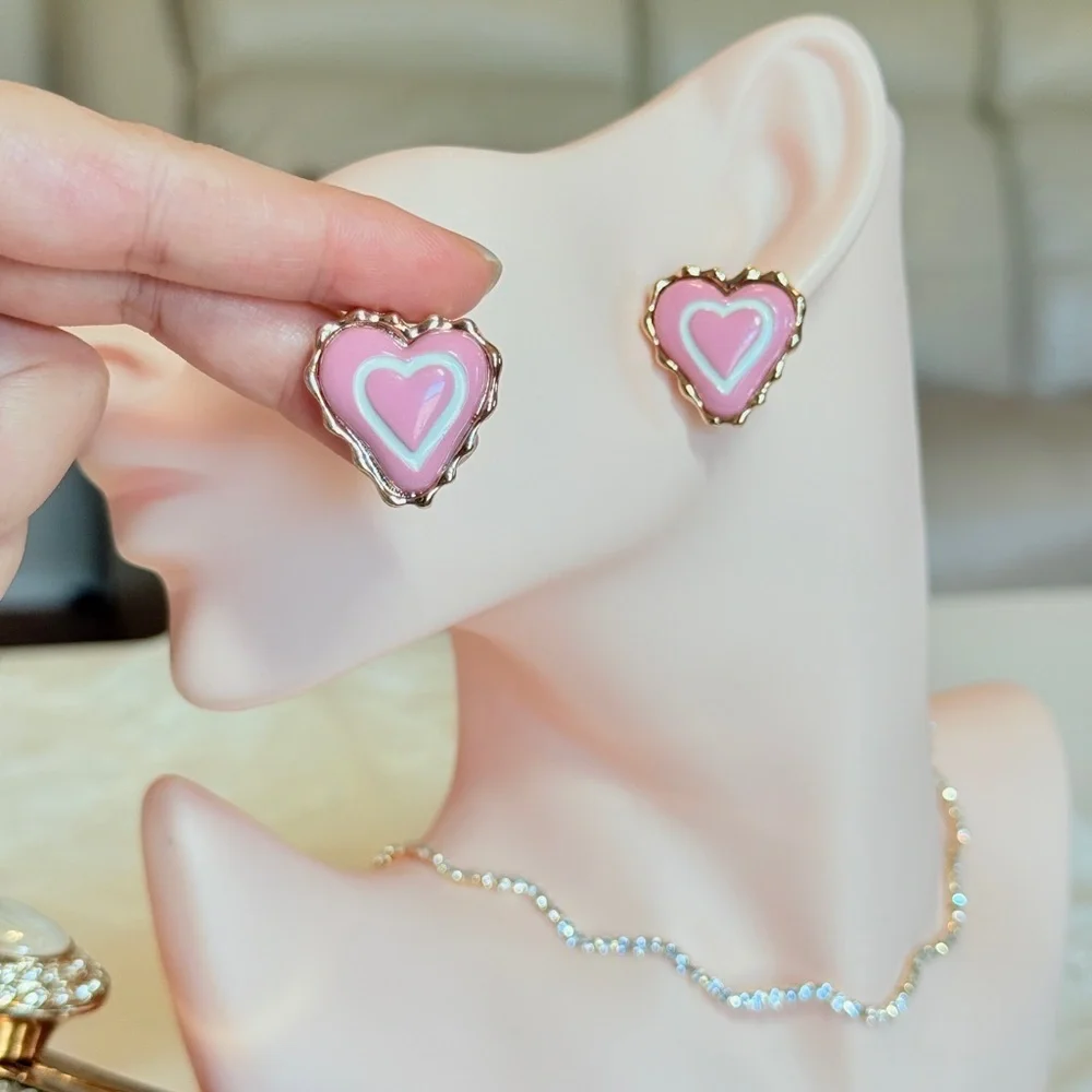 ⚜️ Loveé Pink Heart Earrings